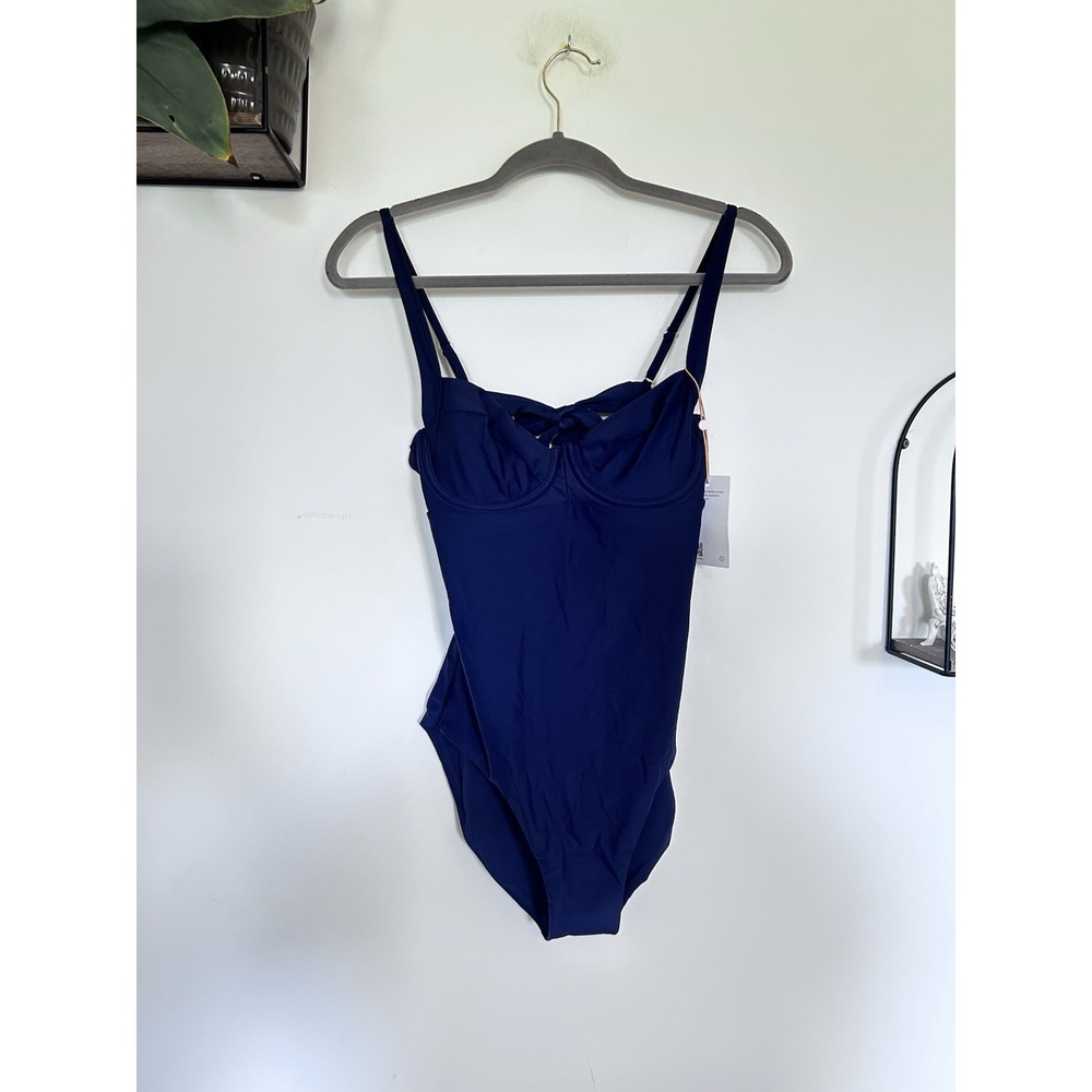 NWT Quince Deep Navy Italian Underwire One Piece Swimsuit Medium - Picture 1 of 3